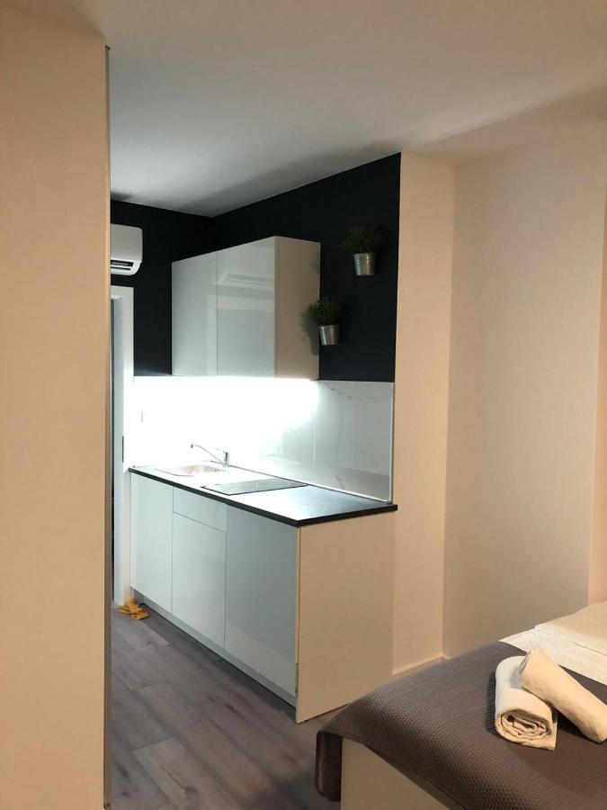 Apartment Zagreb Jacuzzi Buitenkant foto