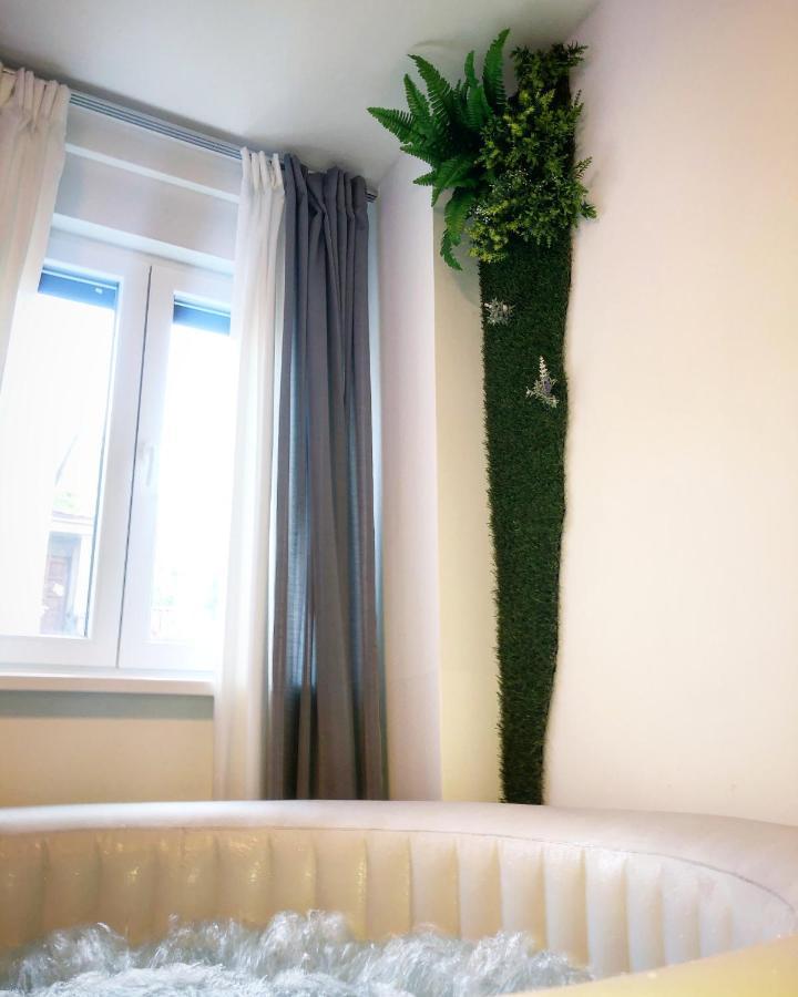 Apartment Zagreb Jacuzzi Buitenkant foto